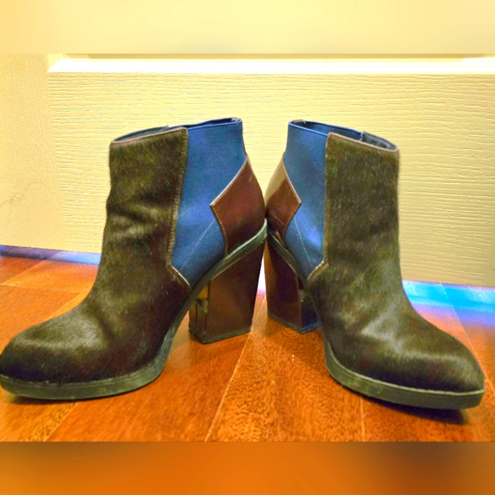 ALDO boots with horse hsir front. size 8-8.5
